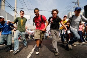 RJ: CONCURSO PÚBLICO – RESERVA DE VAGAS PARA NEGROS E ÍNDIOS. LEIA O DECRETO!