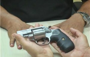 Como proceder para a entrega de arma de fogo, acessório ou munição?